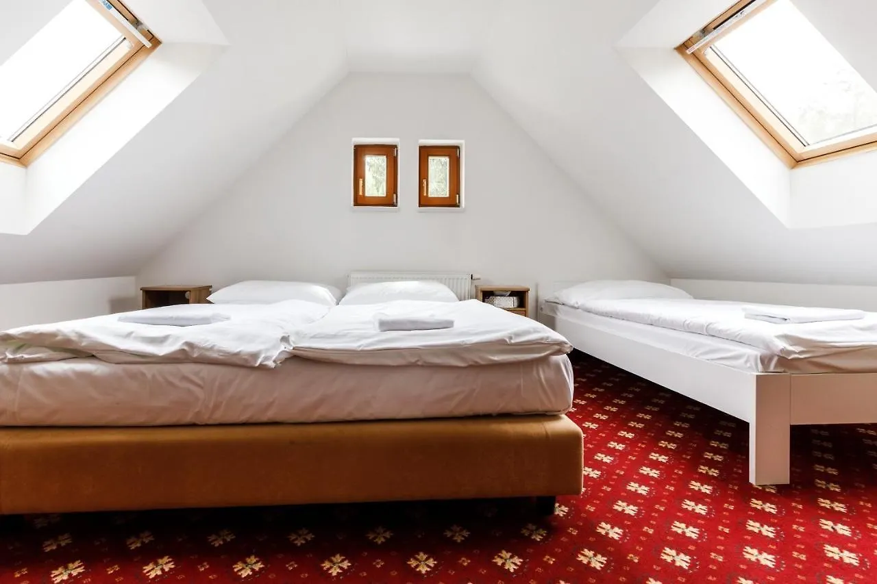 Farma Hory Hotel Karlovy Vary 0*,